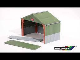 1:32 Britains Machinery Shed - Image 2