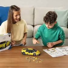 3D Lamborghini Huracan Yellow 108Pce Puzzle - Image 2