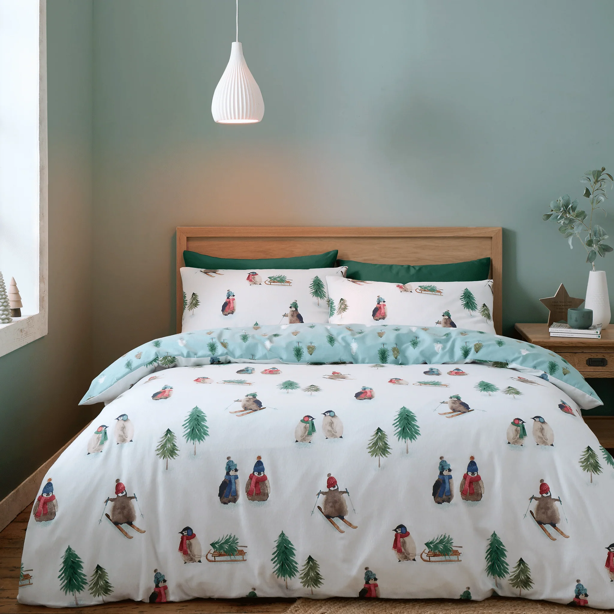 Bianca Brushed Cotton Snowy Penguin Reversible Duvet Cover Set Kingsize