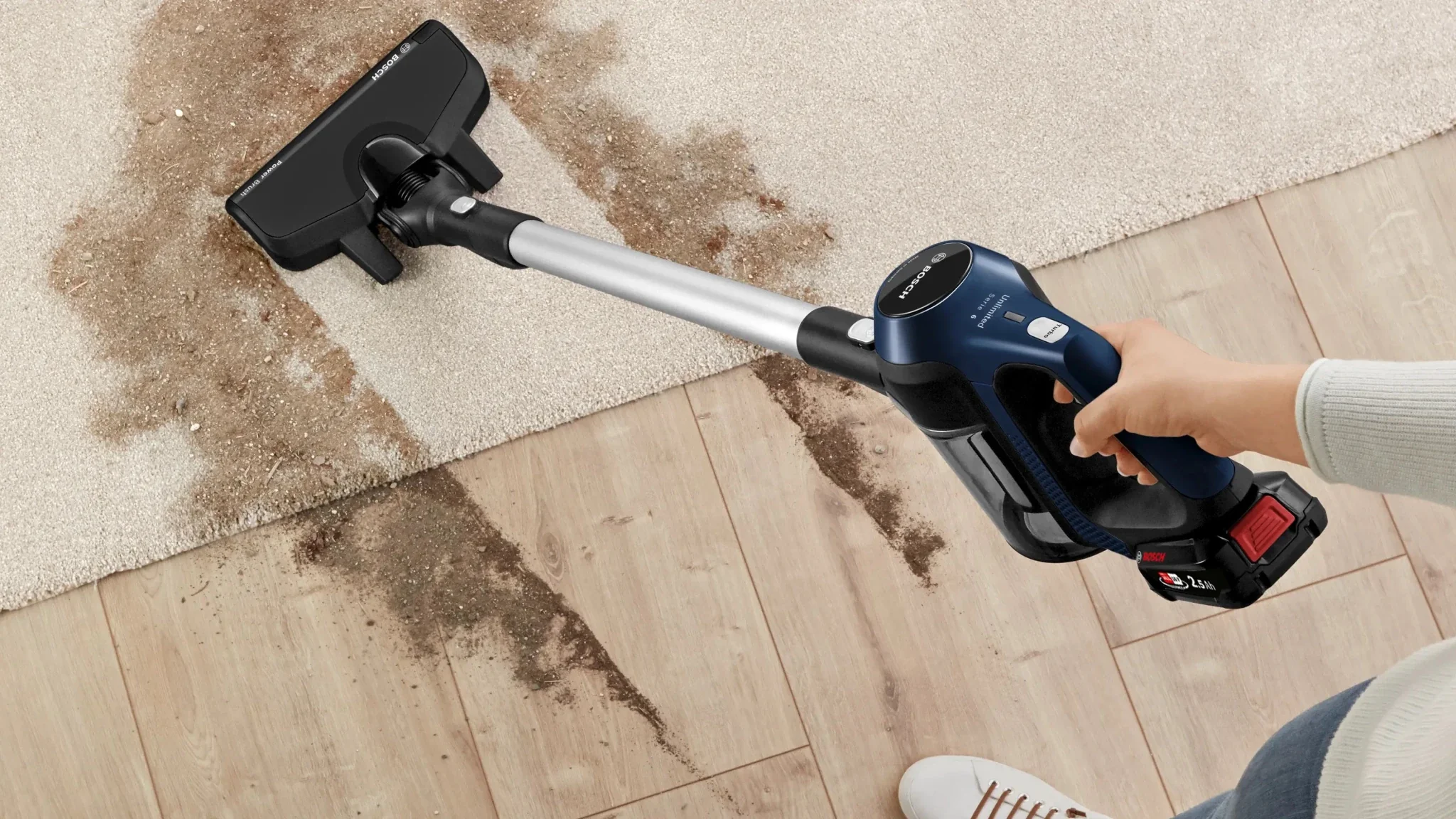 Bosch Unlimited 6 Cordless Vacuum Cleaner | BBS611GB - Image 4