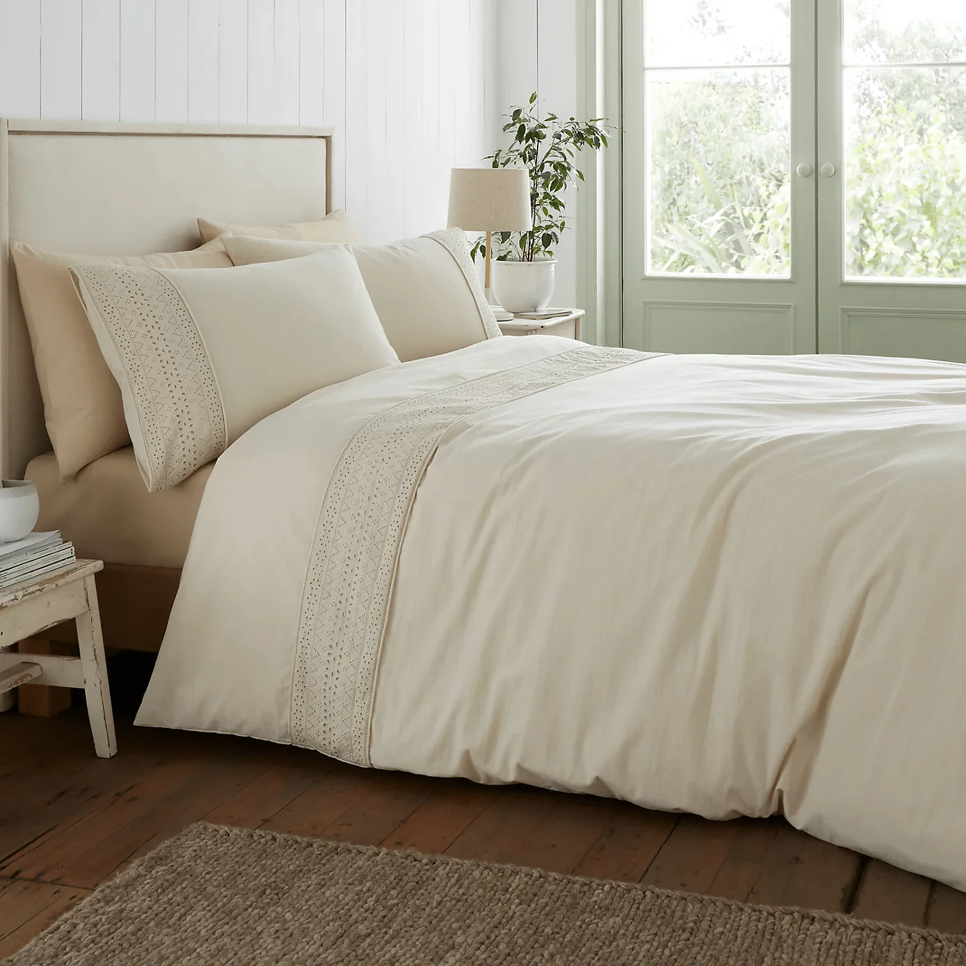 Catherine Lansfield Broderie Anglaise Cream Duvet Cover Set - Double