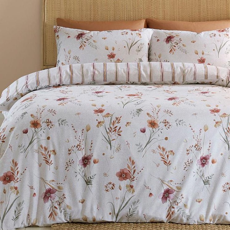 Catherine Lansfield Brushed Cotton Harvest Flowers Duvet Set - Kingsize
