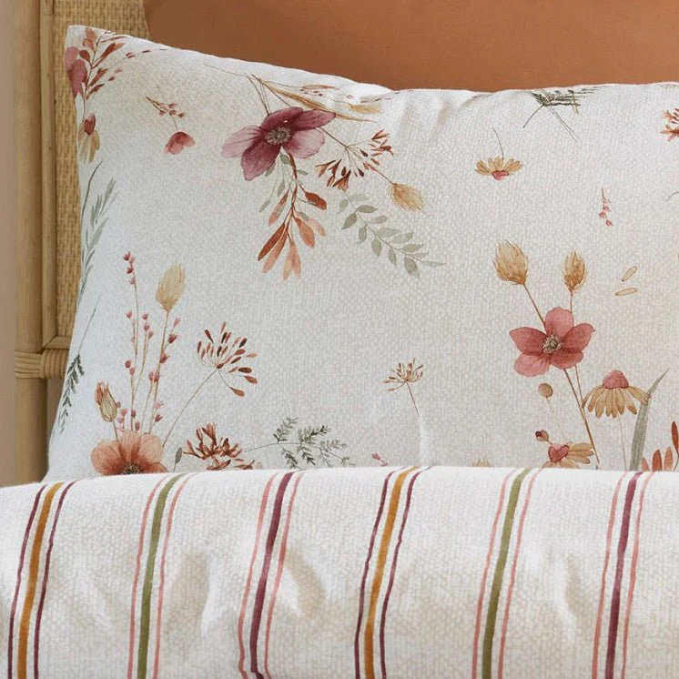 Catherine Lansfield Brushed Cotton Harvest Flowers Duvet Set - Kingsize - Image 3