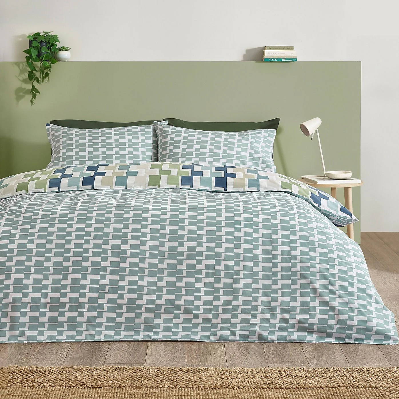 Catherine Lansfield Bryson Blue Reversible Duvet Cover Set – Kingsize - Image 2