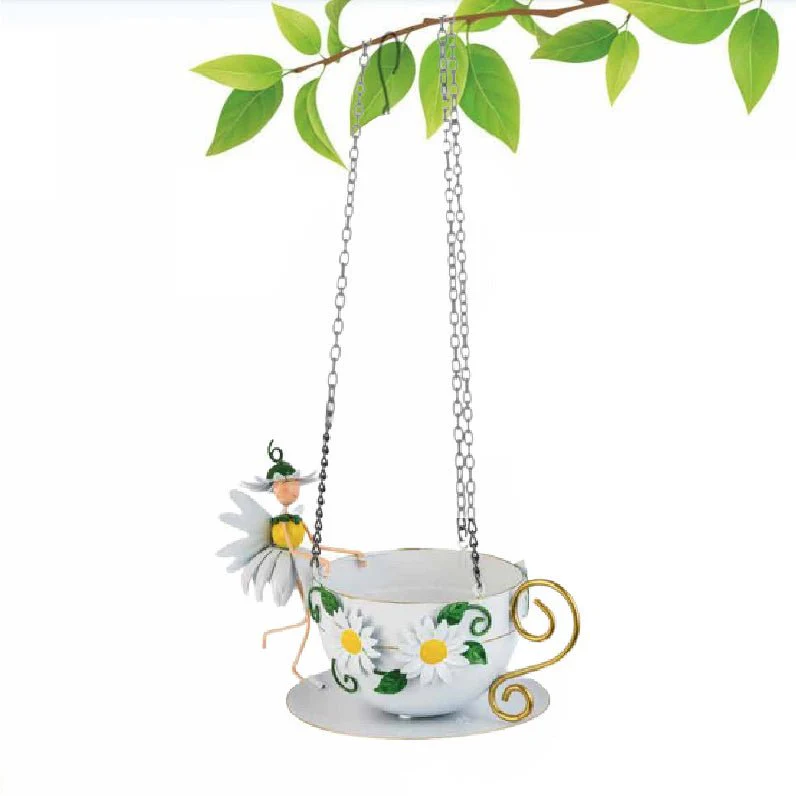 Daisy Tea Cup Bird Feeder