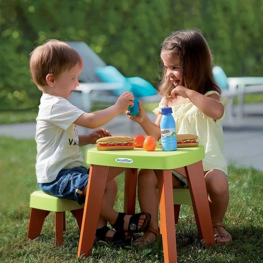 Ecoiffier Picnic Table with 2 Stools