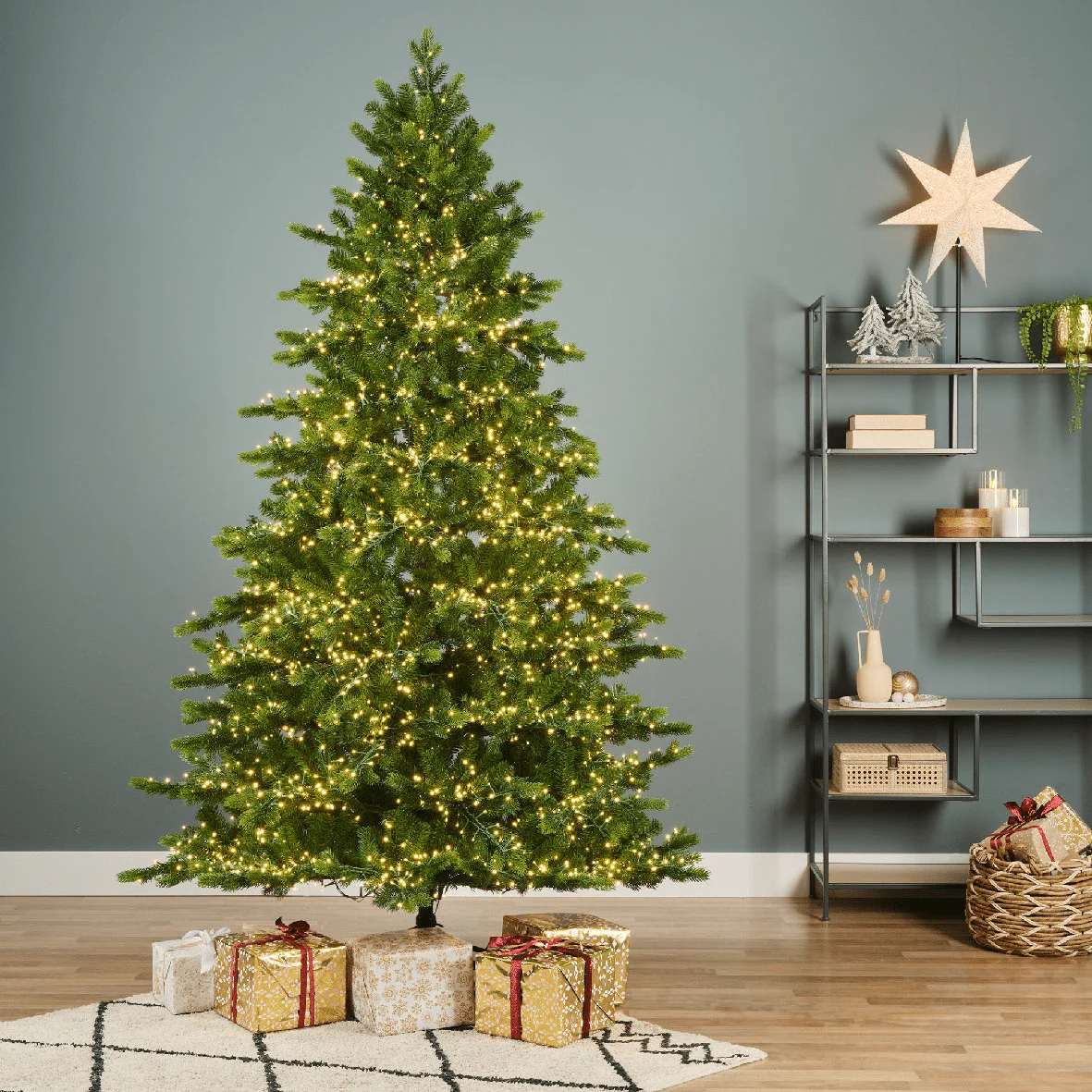 Galloway Spruce Pre-lit Christmas Tree 7ft (2.1m)