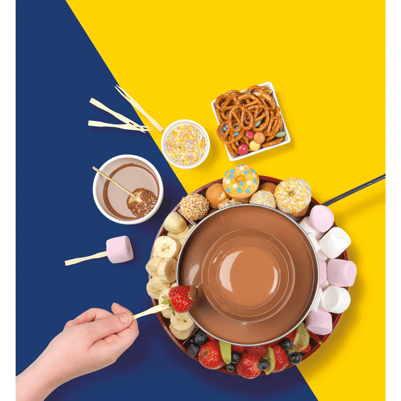 Giles & Posner Chocolate Fountain with Fruit Tray - Image 6