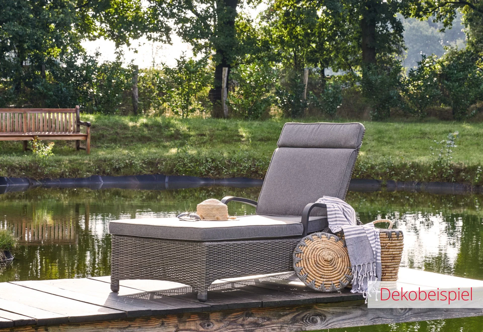 Komido Sunlounger - Image 3