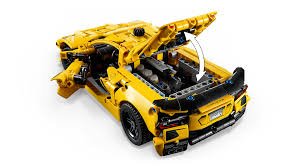 Lego 42205 Technic Chevrolet Corvette Stingray - Image 3