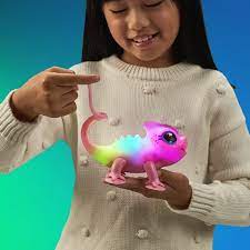 Little Live Pets Lil Bright Light Chameleon - Image 3