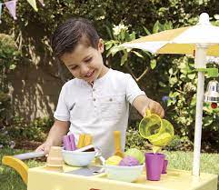 Little Tikes 2-In-1 Lemonade & Ice Cream Stand - Image 2