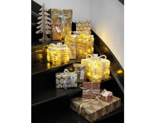 Lumineo Set of 3 Battery Operated LED Giftboxes Rattan Steady Warm White - Image 3
