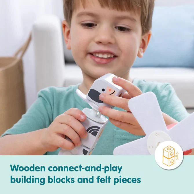 Melissa & Doug Blockables: Farm Friends Play Set - Image 2