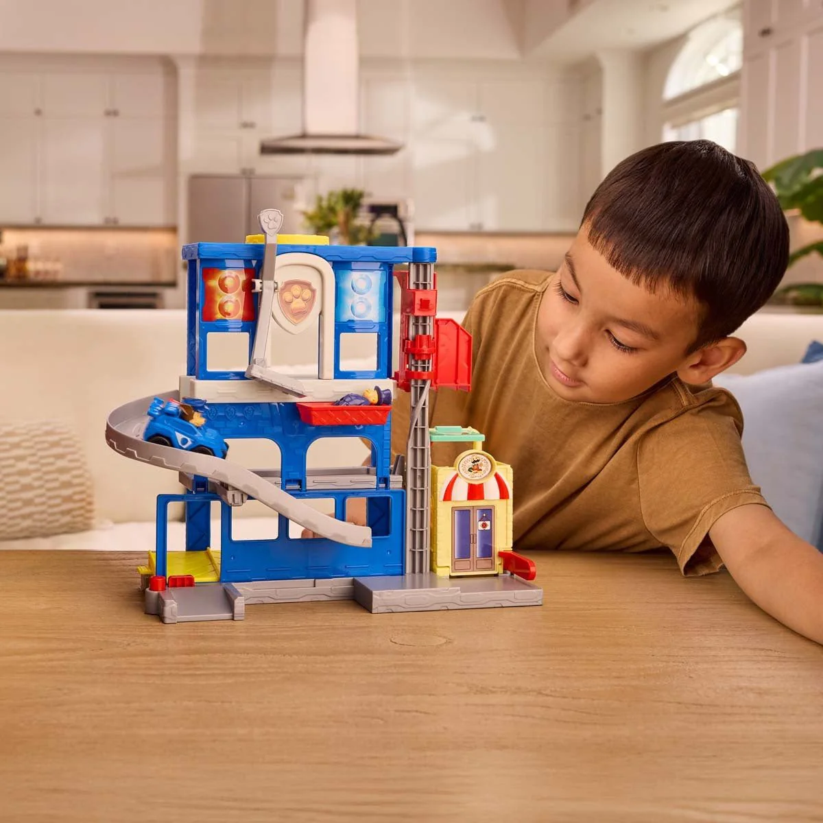 Paw Patrol Search & Rescue HQ Playset - Image 2