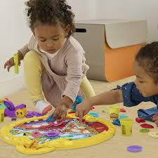 Play Doh Fold N Go Playmat - Image 3