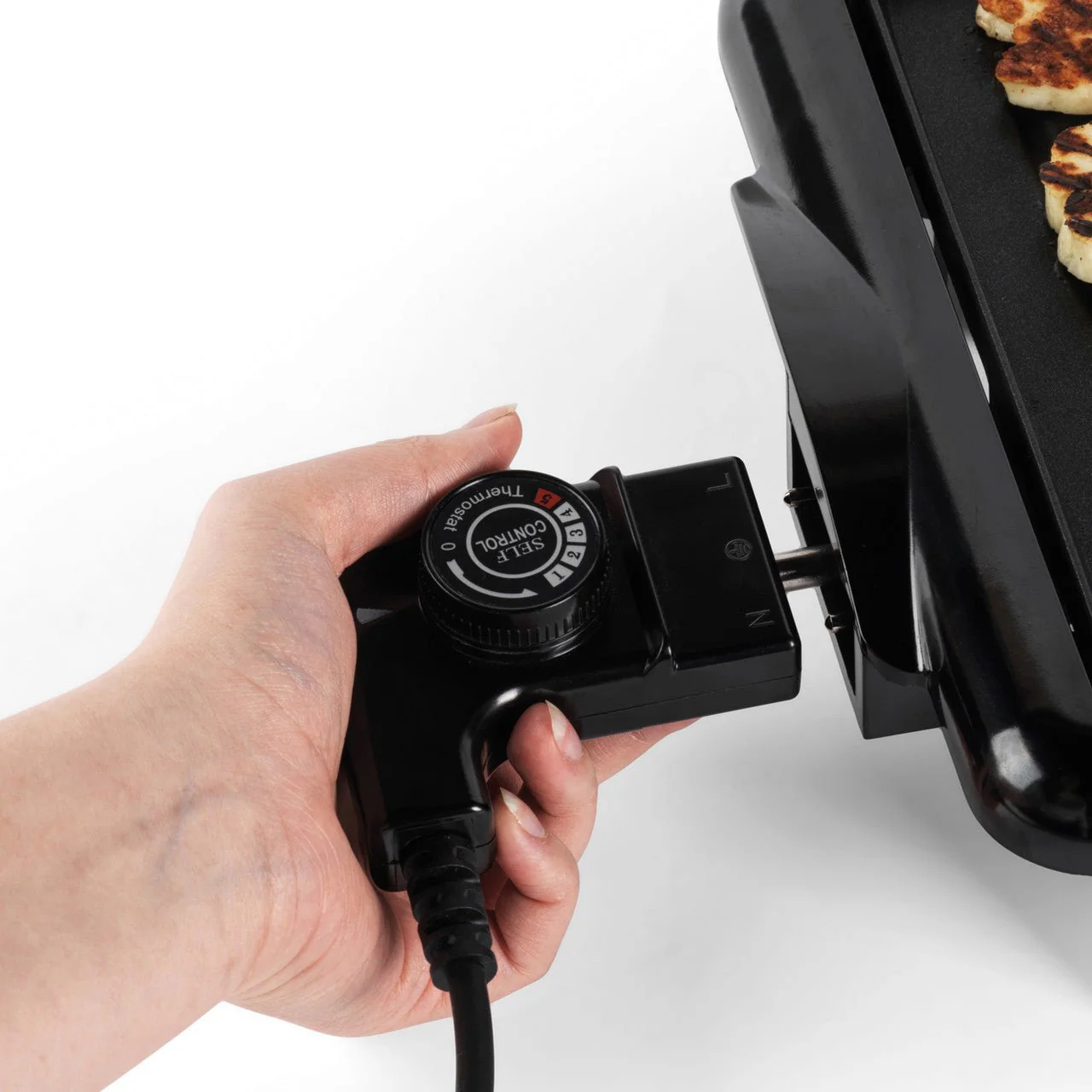 Progress Family Health Grill with Non-Stick Plates 2000W - Image 4