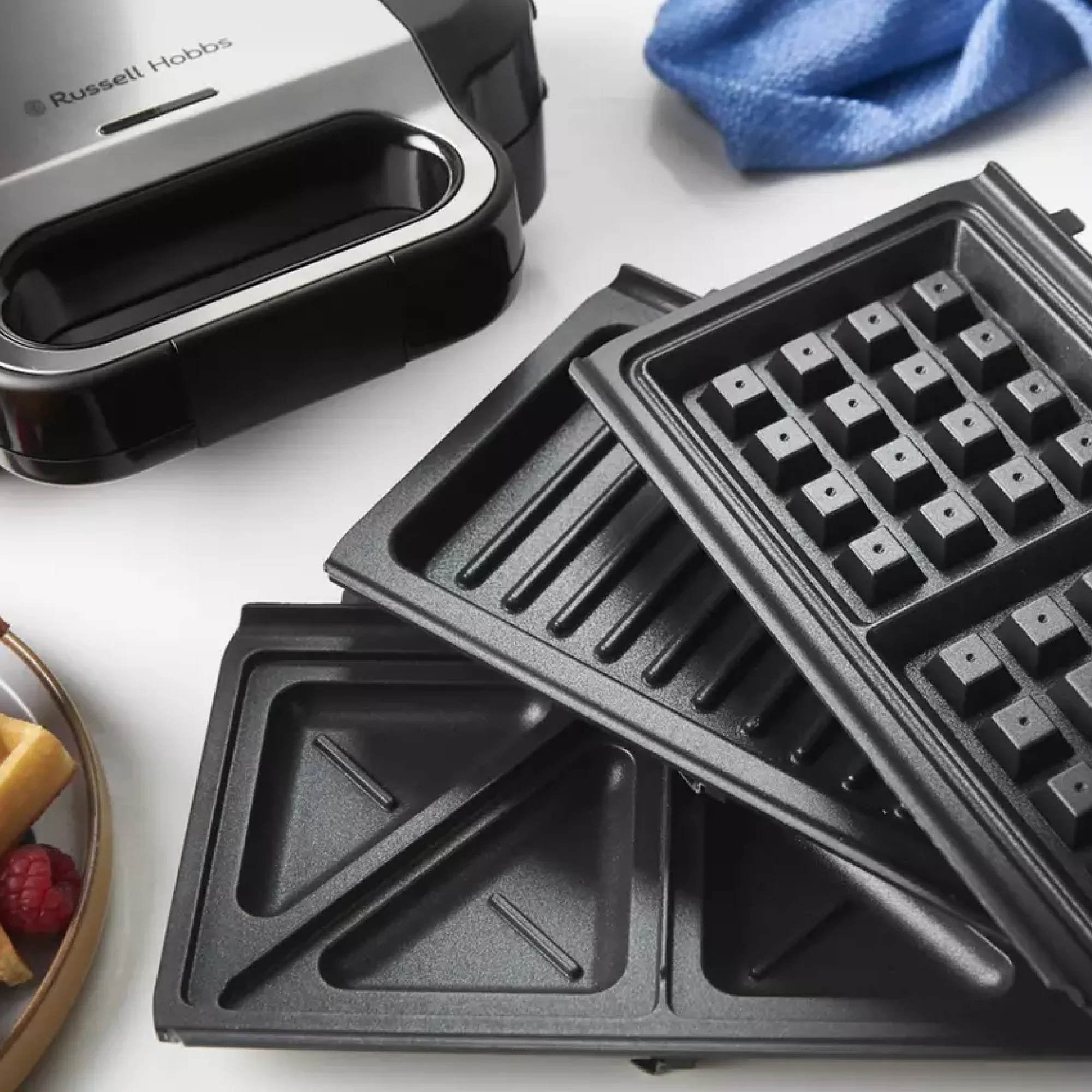 Russell Hobbs Creations 3in1 Sandwich Panini & Waffle Maker - Image 2