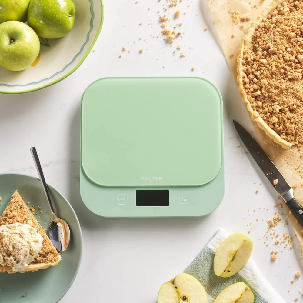 Salter Bakes Digital Kitchen Scale – Green - Image 4