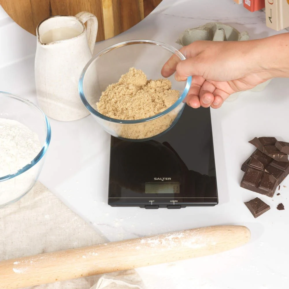 Salter Glass Electronic Kitchen Scale - Image 2