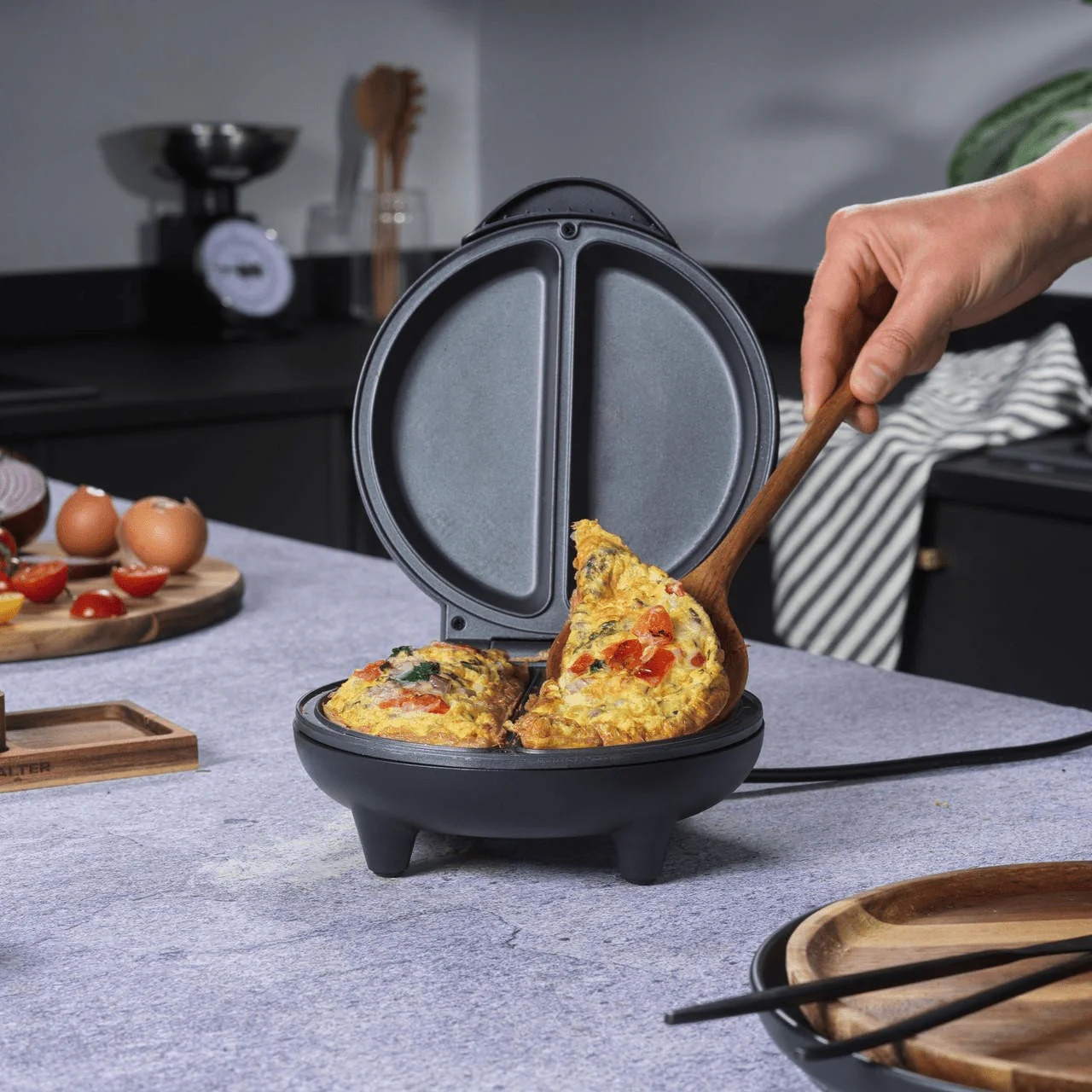 Salter Kuro Omelette Maker - Image 5