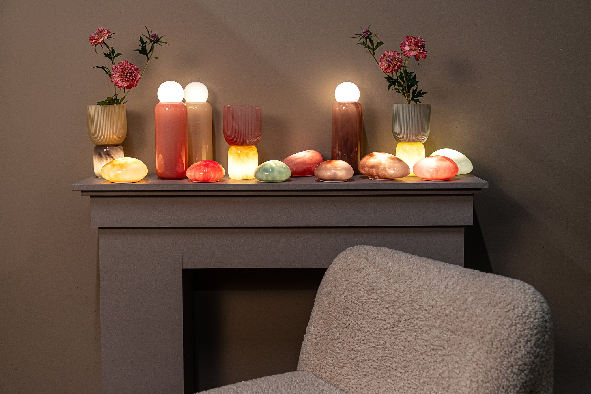 Shalon Stone Shaped Rechargeable LED Light 14cm Beige - Image 2