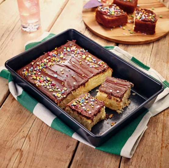 Stellar Bakeware 33 X23 cm Cake Tin Roaster SB59 - Image 3