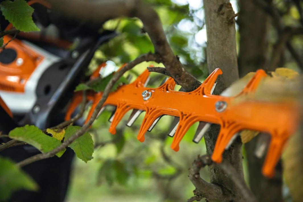 Stihl HSA 130.0 R 30" Cordless Hedge Cutter 48690113561 (Body Only) - Image 3